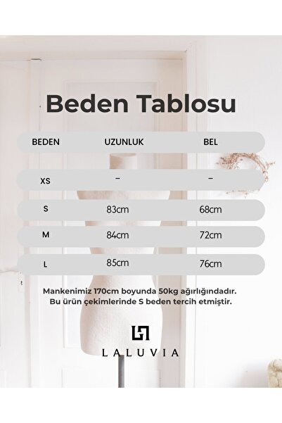 Laluvia Rochie neagră cu centură și detaliu din dantelă la tivul fustei - 2y35518