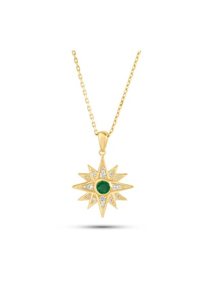 Lynor Astra Pendant Necklace in Diamond and Emerald