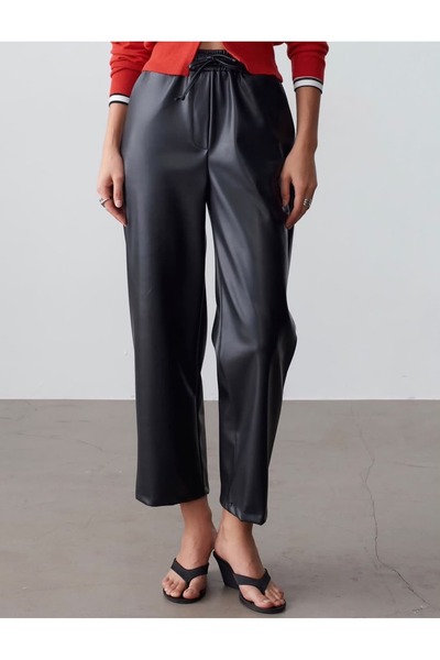 Serpirella Butik Παντελόνι από συνθετικό δέρμα με ελαστική μέση