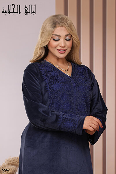 Lyaly aljlabyh Layali Jalabiya Navy Velvet Jalabiya with Embossed Arabesque P...