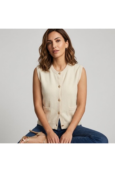 KAROL Crew Neck Buttoned Knitwear Vest