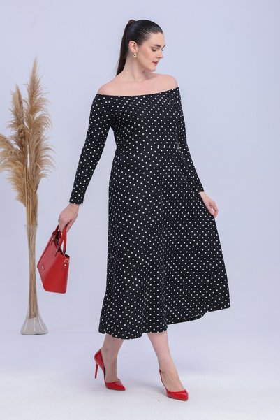 Madwilo Women's Black White Polka Dot Pattern Boat Neck Plus Size Maxi Dress