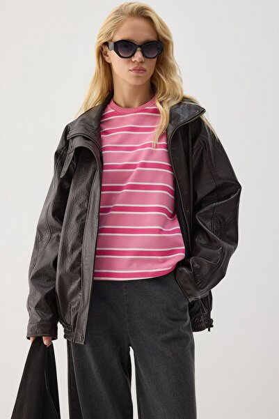 Touché Privé Striped Basic T-Shirt
