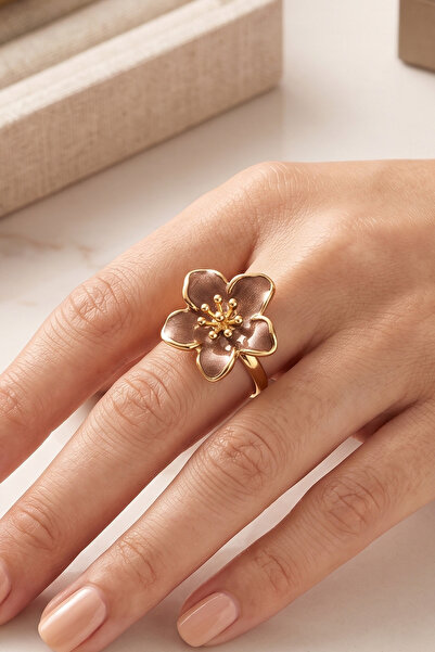 AURRARİ خاتم ذهبي قابل للتعديل بزهرة الساكورا البنية اللؤلؤية