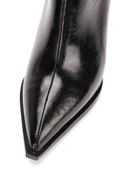La Vivien Women's Gold Accessory Thick Heeled Pointed Toe Boots