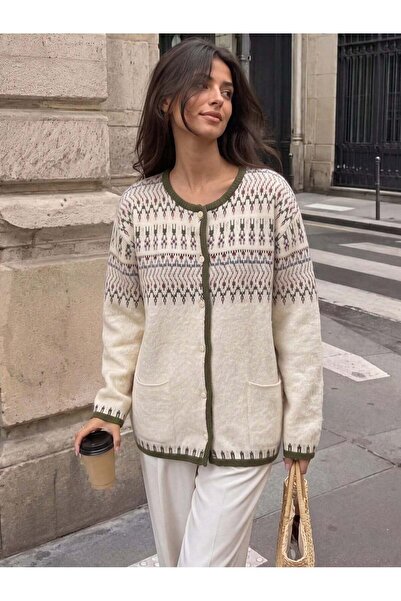 Sheya Sweater, mixed colors