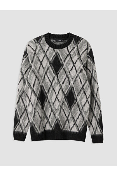 LC Waikiki Nevavm Farkıyla Xside Black Knitwear Diamond Patterned Oval Collar...