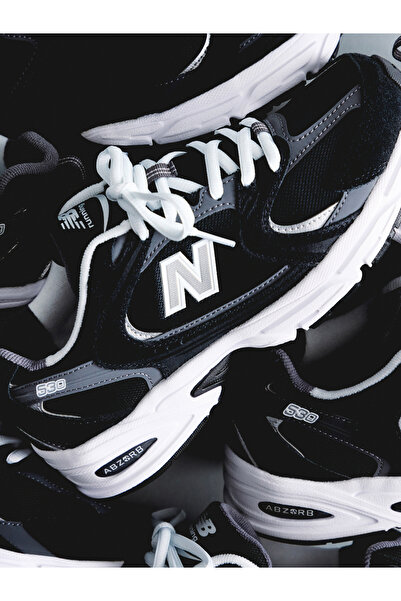 New Balance Black 530 Sneakers