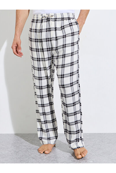 Styli Men Cream Checkered Straight Pyjama