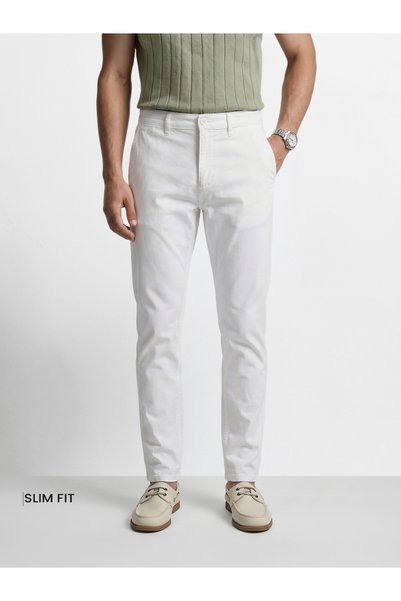 The Indian Garage Co By Styli Men Slim Fit Mid Rise Chinos
