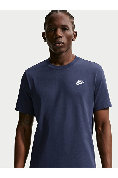 Nike Navy Blue Sportswear Club T-Shirt