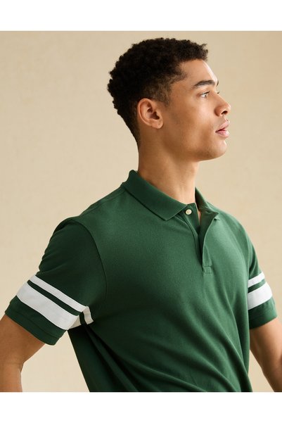 AMERICAN EAGLE AE Standard Fit Applique Pique Polo Shirt