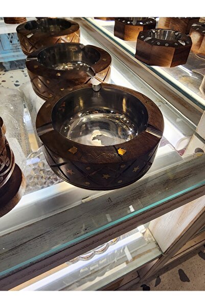 Generic Brand منفضة سجائر خشب مطعّمة بالنحاس مع حوض ستانلس ستيل - طفاية سجائر...
