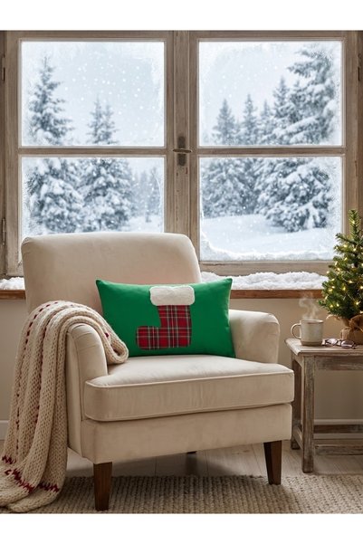 desicap Christmas Themed Applique Plush Detailed Decorative Throw Pillow Cover 30 × 50 cm 1 Piece