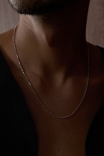 Ricco Jewellery 14 K Beyaz Altın Kaplama 925 Ayar Gümüş Kalemli Kolye