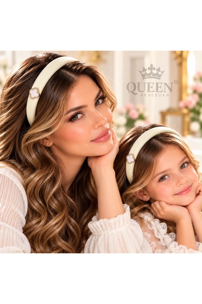 QUEEN AKSESUAR Luxurious Beige Cream White Fabric Stone Clover Ornate Sponge ...