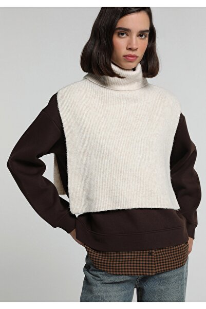 Colin's Women's Beige Scarf
