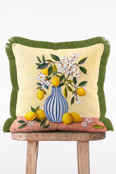 IdeCraft Limone Verde Limon ve Çiçek Desenli Saçaklı Dekoratif Kırlent