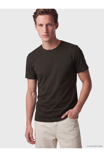 LC Waikiki Esvab • Modern & Distinctive Standard Fit 100% Cotton Men's T-Shirt