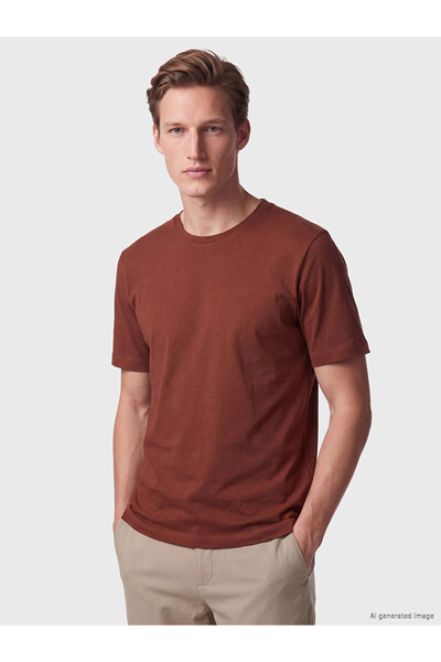 LC Waikiki Esvab • Modern & Distinctive Standard Fit 100% Cotton Men's T-Shirt