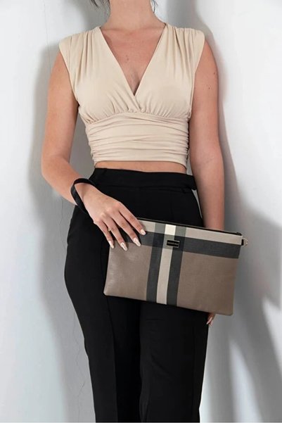 Silver Polo Brown - Black Sp1034 Women's Portfolio & Clutch