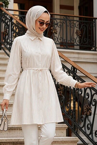 N.S NEVA STYLE تونيك من قماش البوبلين المخطط مع حزام وحجر تزيين 155971TAS