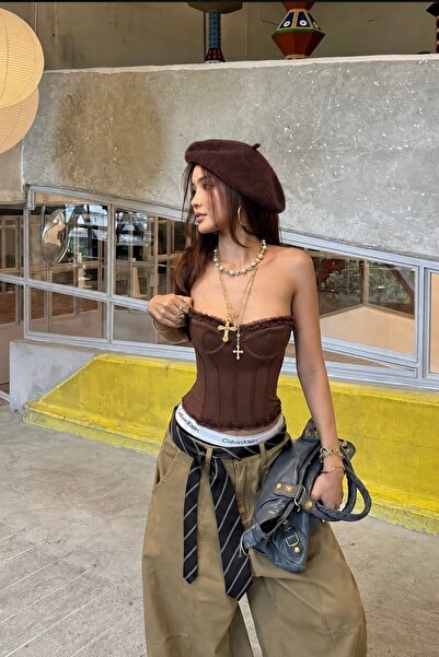 keisy Kadın Ressam Bere (Kahverengi)