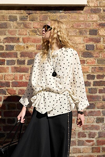 KADRİYE BAŞTÜRK Shawl Collar Polka Dot Patterned Tunic White