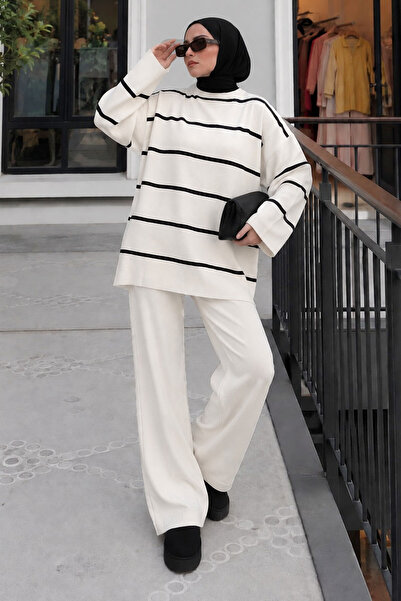 Tesettür Dünyası Striped Knitwear Set Tsd220905 White