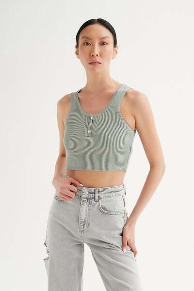 Açelya Okcu Fitilli Crop Triko Bluz