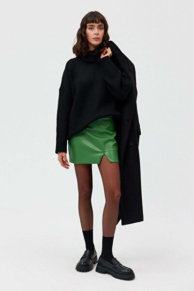 Açelya Okcu High Waist Vegan Leather Skirt with Slit Detail