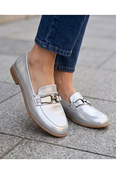AKTAŞ ORTOPEDİ Silver Ballerina Shoes with Buckle