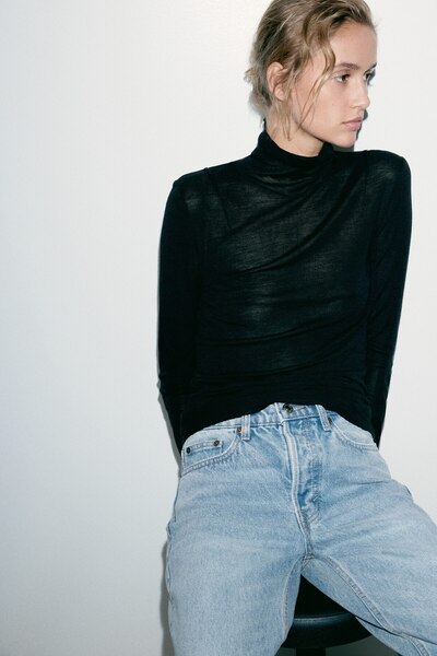 H&M Slim Straight High Waist Ankle Jeans
