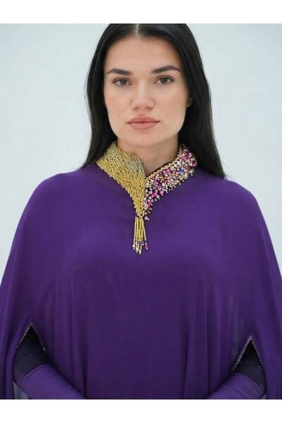 White Corner 3192 YAKA TAŞ DETAYLI ÖZEL TASARIM ELBİSE