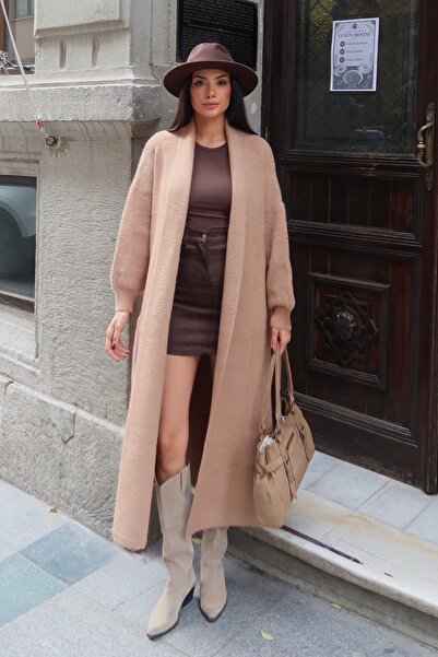 BEJNA سترة نسائية طويلة منسوجة بنسيج ناعم من Camel