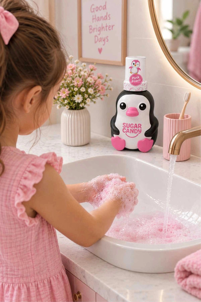 SUGAR CANDY Çilek Kokulu Doğal Vegan Çocuk Köpük El Sabunu LUMI 350 ml Paraben İçermeyen Pembe Köpük