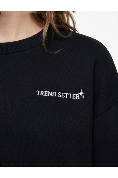 Koton Rahat Kalıp Üç İplik Şardonlu Bisiklet Yaka Uzun Kollu Arkası Baskılı Sweatshirt