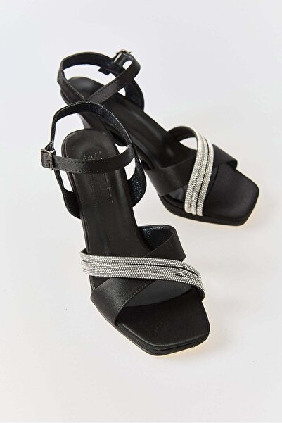 Juuuj Black Flexible Sole Cross-Strapped Ankle-Tied Heeled Shoes with Stone D...