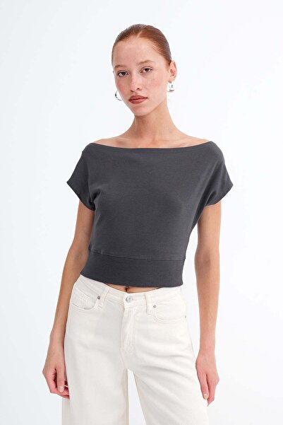 Addax Kayık Neckline Crop T-Shirt P05036