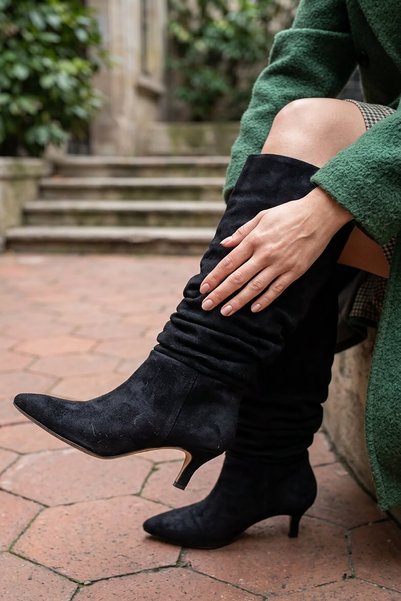 DİVOLYA Rumba Black Suede Gusseted Pull-On Casual Women's Boots