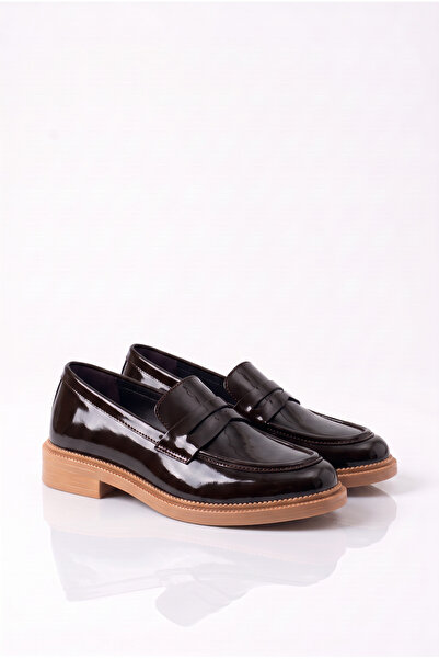 Shoesers Women's Simple and Stylish Design Serrated Sole Brown Patent Leather...