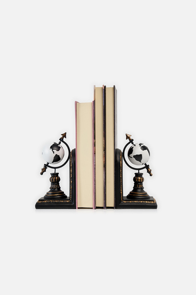 World Kitap Tutucu