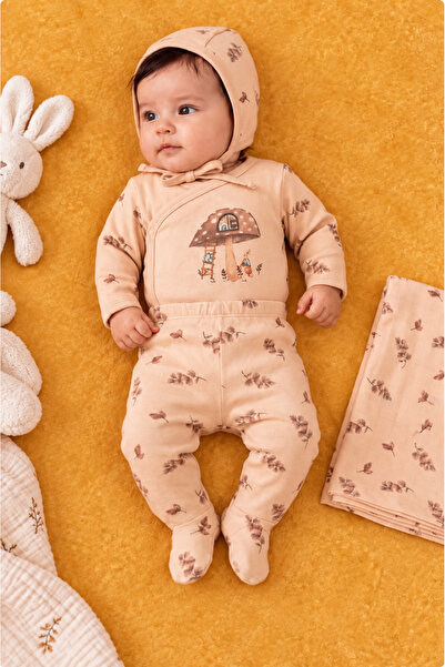 Rocha Baby Rocha Baby Mushroom House Patterned 4-Piece Hospital Release Set -...