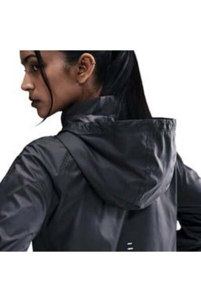 Nike W NK TEMPO REPEL JKT Siyah Kadın Ceket HV5769-010