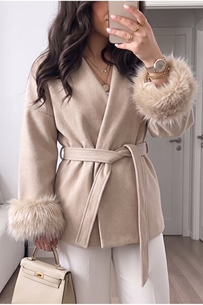 ALFUDO Moda Collection Κρεμ ζακέτα/μπουφάν με λεπτομέρεια από κοτλέ και λεπτο...