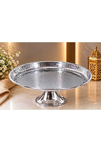 Generic Brand Luxury Serving Plate with Raised Base – 20 cm
