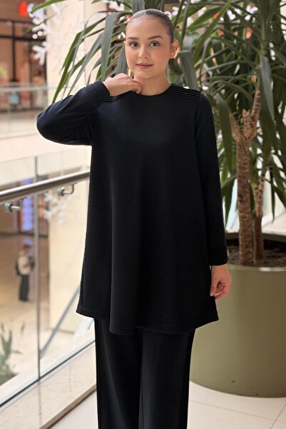 MISS DALIDA Missdalida Two-Thread Tunic with Shoulder Detail