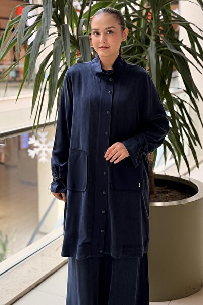 MISS DALIDA Missdalida Drawstring Sleeve Detailed Long Jacket Cap