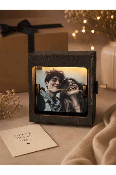 Dukkanka Kişiye Özel Işıklı Fotoğraflı Anı Kutusu - 10 Fotoğrafı Memory Box