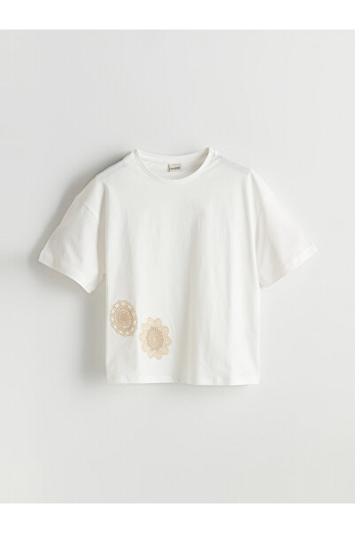 LC Waikiki Two Mt Shop Quality Lcw Kids White Oval Collar Floral Girl's T-Shirt